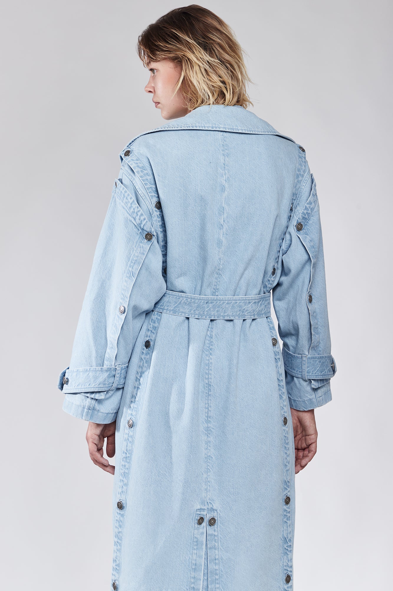 "Mu" trench