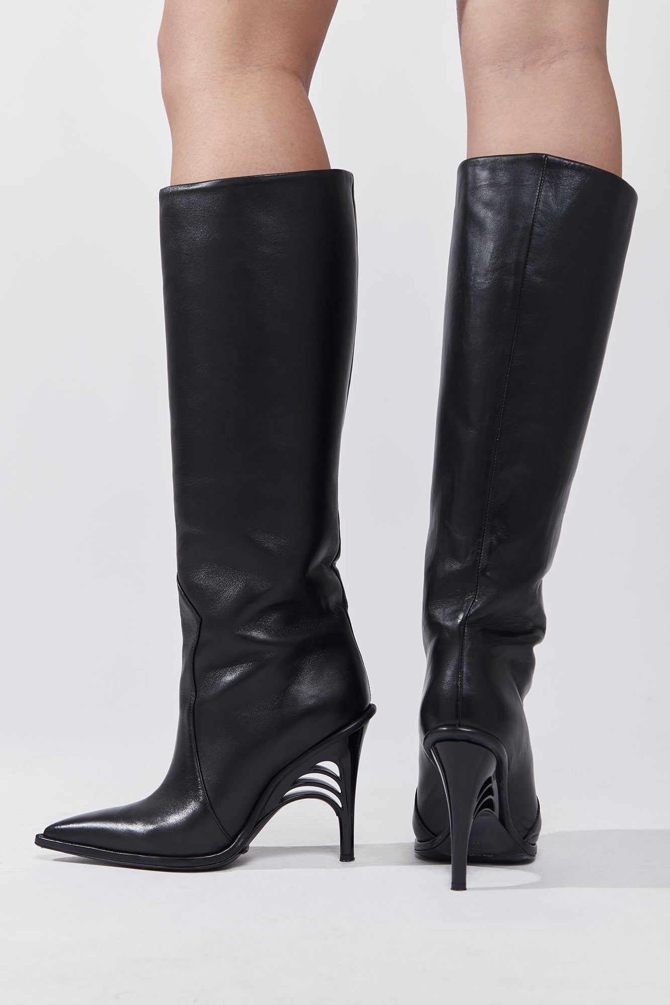"Harmony" boots